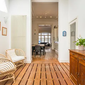 Characterful Town House Promenade, Fish Market, Appartement